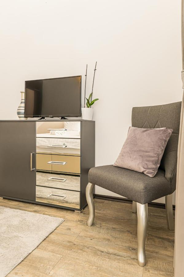 Ambient Apartment In Silver Montain - Пояна Брашов Екстериор снимка